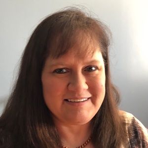 Meet your Posher, Deborah